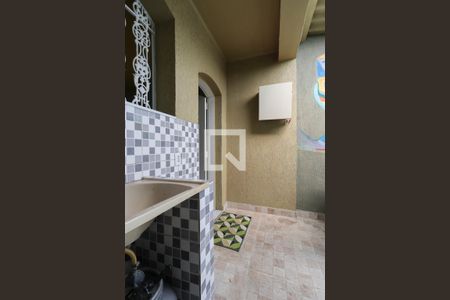 Casa à venda com 153m², 3 quartos e 2 vagas Casa à venda com 153m², 3 quartos e 2 vagasCasa 2 - Área de serviço