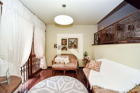 Sala 3 de casa à venda com 3 quartos, 400m² em São Geraldo, Porto Alegre
