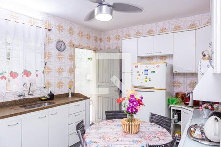cozinha de casa à venda com 3 quartos, 120m² em Jardim Ponte Rasa, São Paulo