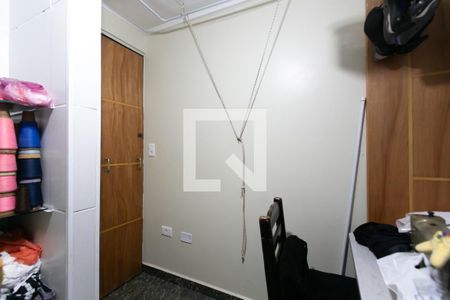 Quarto 1  de apartamento para alugar com 3 quartos, 60m² em Itaquera, São Paulo