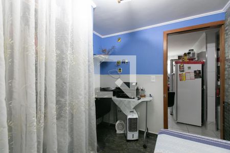 Quarto 2 de apartamento para alugar com 3 quartos, 60m² em Itaquera, São Paulo