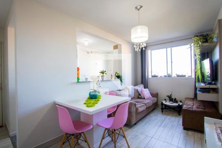 Sala de apartamento para alugar com 2 quartos, 45m² em Parque Sao Vicente, Santo André