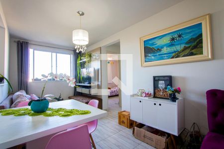 Sala de apartamento para alugar com 2 quartos, 45m² em Parque Sao Vicente, Santo André
