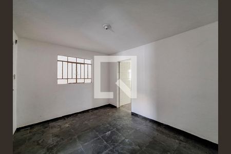 Sala de casa à venda com 3 quartos, 112m² em Vila Prado, São Paulo