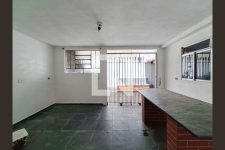 Casa à venda com 112m², 3 quartos e 4 vagasÁrea de Serviço