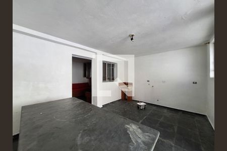 Casa à venda com 112m², 3 quartos e 4 vagasÁrea de Serviço