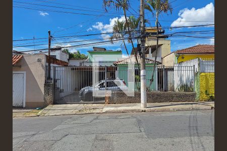 Casa à venda com 112m², 3 quartos e 4 vagasFachada