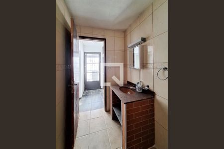 Casa à venda com 112m², 3 quartos e 4 vagasBanheiro 1