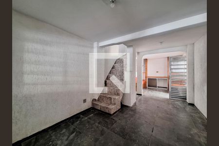 Casa à venda com 112m², 3 quartos e 4 vagasCopa