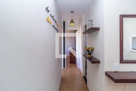 Corredor de apartamento à venda com 2 quartos, 59m² em Vila Ivone, São Paulo