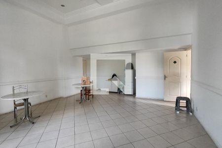 Apartamento à venda com 140m², 2 quartos e 2 vagas Apartamento à venda com 140m², 2 quartos e 2 vagasÁrea comum - Salão de festas