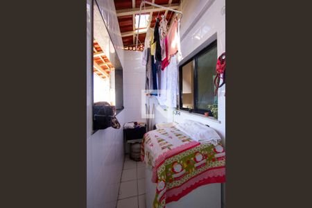 Apartamento à venda com 140m², 2 quartos e 2 vagas Apartamento à venda com 140m², 2 quartos e 2 vagasÁrea de Serviço