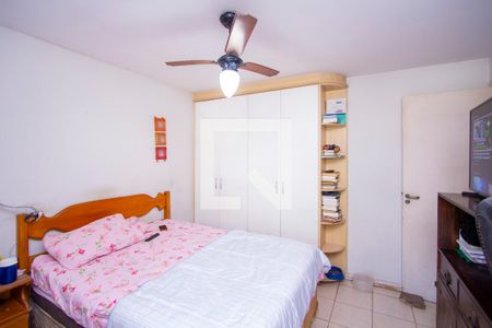 Apartamento à venda com 140m², 2 quartos e 2 vagas Apartamento à venda com 140m², 2 quartos e 2 vagasSuíte