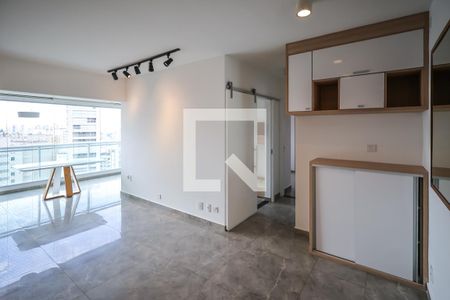 Sala de apartamento para alugar com 2 quartos, 74m² em Aclimação, São Paulo