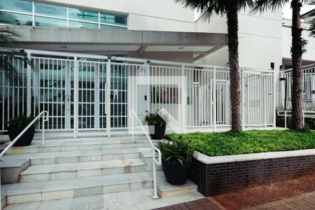 Apartamento para alugar com 74m², 2 quartos e 2 vagas Apartamento para alugar com 74m², 2 quartos e 2 vagasFachada