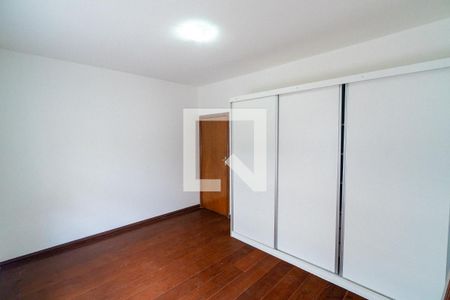 Quarto 2 de casa para alugar com 2 quartos, 105m² em Planalto Paulista, São Paulo