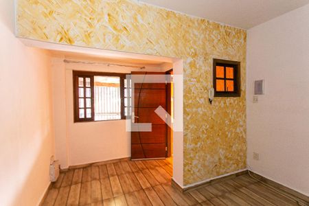 Sala de casa à venda com 2 quartos, 120m² em Vila Mazzei, São Paulo