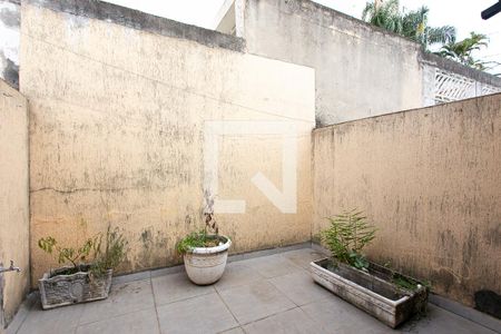 Casa à venda com 120m², 2 quartos e 1 vaga Casa à venda com 120m², 2 quartos e 1 vagaTerraço