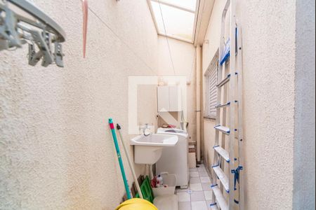 Apartamento à venda com 61m², 2 quartos e 1 vaga Apartamento à venda com 61m², 2 quartos e 1 vagaÁrea de Serviço