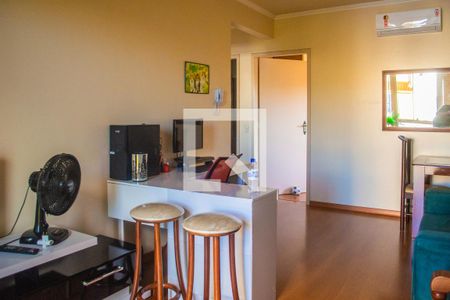 Sala de apartamento para alugar com 1 quarto, 55m² em Partenon, Porto Alegre