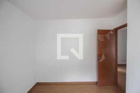 Quarto 1 de apartamento para alugar com 2 quartos, 42m² em Jardim Alvorada, Nova Iguaçu