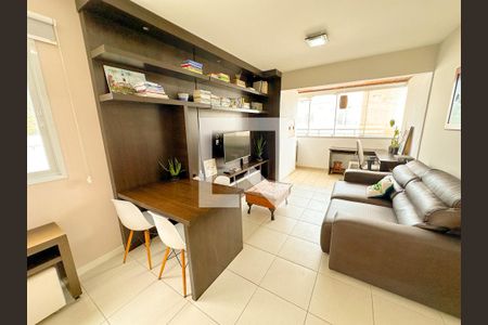 Sala de TV de apartamento para alugar com 2 quartos, 73m² em Ingleses do Rio Vermelho, Florianópolis