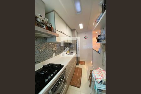 Apartamento à venda com 157m², 3 quartos e 2 vagas Apartamento à venda com 157m², 3 quartos e 2 vagasCozinha