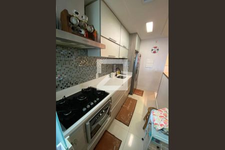 Apartamento à venda com 157m², 3 quartos e 2 vagas Apartamento à venda com 157m², 3 quartos e 2 vagasCozinha