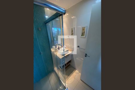 Apartamento à venda com 157m², 3 quartos e 2 vagas Apartamento à venda com 157m², 3 quartos e 2 vagasBanheiro da cobertura