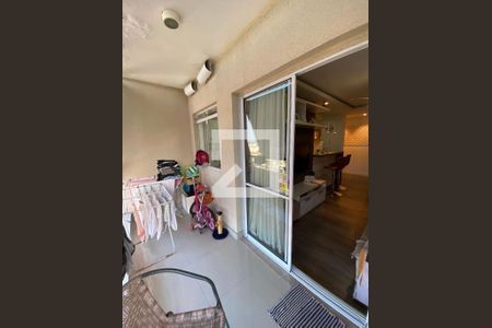 Apartamento à venda com 157m², 3 quartos e 2 vagas Apartamento à venda com 157m², 3 quartos e 2 vagasVaranda da Sala
