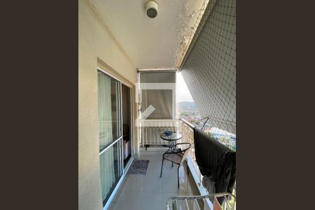 Apartamento à venda com 157m², 3 quartos e 2 vagas Apartamento à venda com 157m², 3 quartos e 2 vagasVaranda da Sala