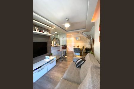 Apartamento à venda com 157m², 3 quartos e 2 vagas Apartamento à venda com 157m², 3 quartos e 2 vagasSala