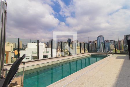 Studio para alugar com 21m², 1 quarto e sem vaga Studio para alugar com 21m², 1 quarto e sem vagaÁrea comum - Piscina
