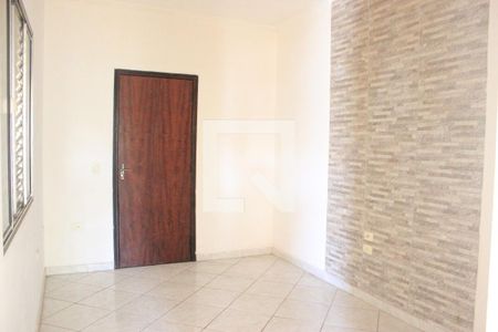 Sala de casa para alugar com 2 quartos, 67m² em Jardim Presidente Dutra, Guarulhos