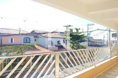 Varanda de casa para alugar com 2 quartos, 67m² em Jardim Presidente Dutra, Guarulhos