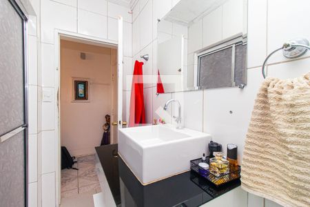 Apartamento à venda com 79m², 2 quartos e sem vaga Apartamento à venda com 79m², 2 quartos e sem vagaBanheiro