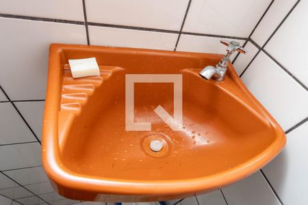 Casa à venda com 73m², 2 quartos e 2 vagas Casa à venda com 73m², 2 quartos e 2 vagasLavabo