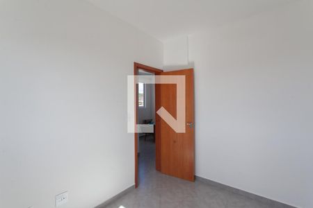 Quarto 1 de apartamento para alugar com 2 quartos, 45m² em Mantiqueira, Belo Horizonte