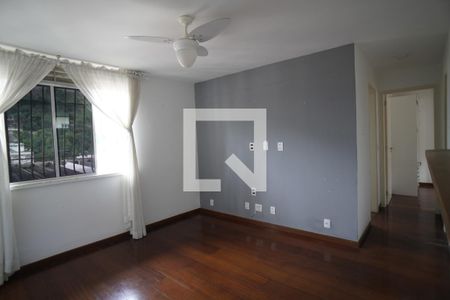 Sala de apartamento para alugar com 2 quartos, 64m² em Santa Rosa, Niterói