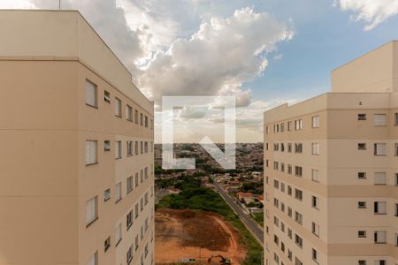 Vista da Sala de apartamento para alugar com 3 quartos, 58m² em Jardim do Lago Continuação, Campinas