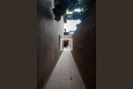 Casa à venda com 160m², 3 quartos e 1 vaga Casa à venda com 160m², 3 quartos e 1 vagaCorredor