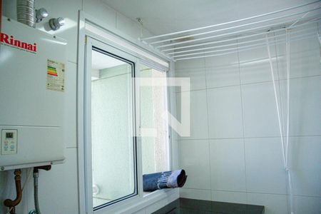 Apartamento à venda com 94m², 2 quartos e 2 vagas Apartamento à venda com 94m², 2 quartos e 2 vagasÁrea de Serviço