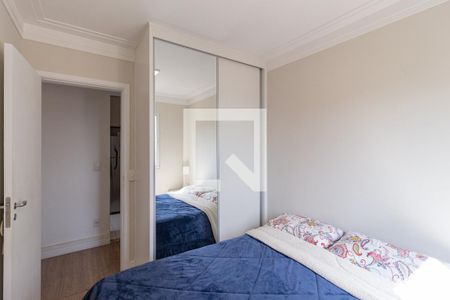 Quarto 1 de apartamento para alugar com 2 quartos, 51m² em Centro, Carapicuíba