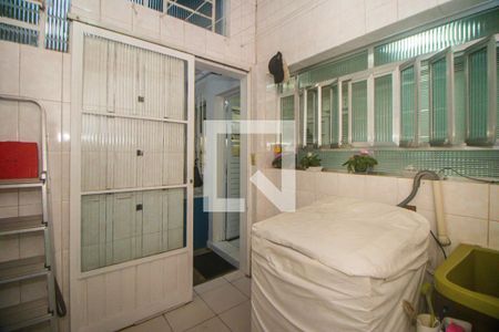 Casa à venda com 178m², 4 quartos e 2 vagasÁrea de Serviço