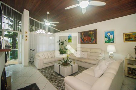 Sala de Estar de casa à venda com 4 quartos, 178m² em Parque Santa Fé, Porto Alegre
