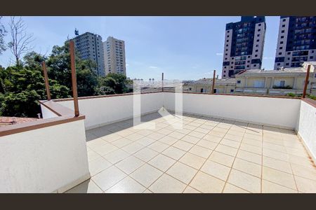 Casa à venda com 246m², 3 quartos e 4 vagasCobertura