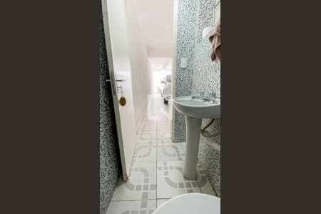 Casa à venda com 246m², 3 quartos e 4 vagasBanheiro Garagem - Quintal