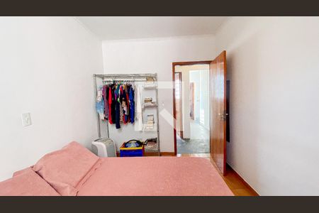 Casa à venda com 246m², 3 quartos e 4 vagasQuarto 1