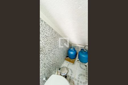 Casa à venda com 246m², 3 quartos e 4 vagasBanheiro Garagem - Quintal