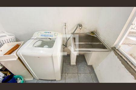 Casa à venda com 246m², 3 quartos e 4 vagasÁrea de Serviço